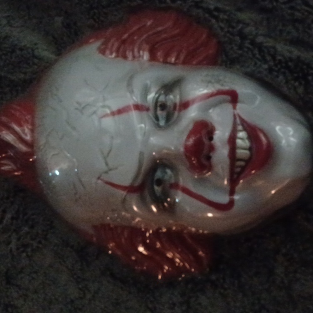 Pennywise costume